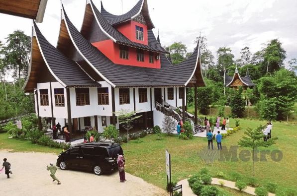 rumah-astana-2